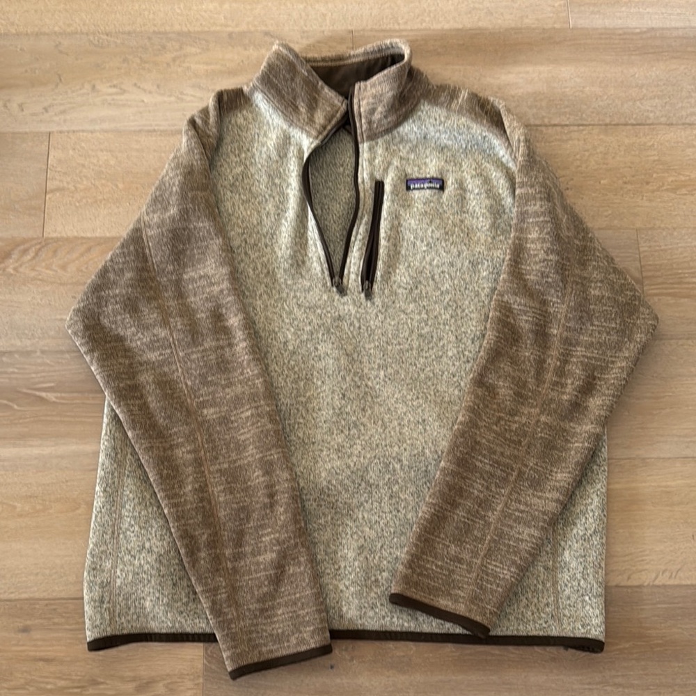 Patagonia Men's Brown Sweater